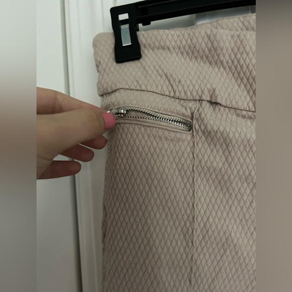 Beige ponte pants - Picture 2 of 3